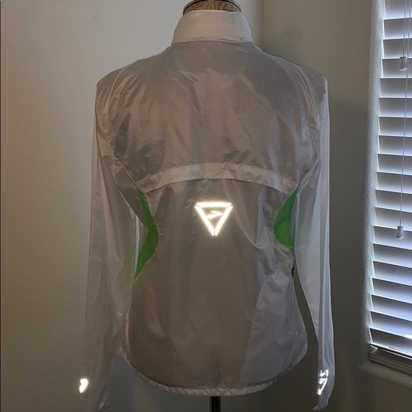 Brooks White Reflective Running Jacket - Picture 4 of 4